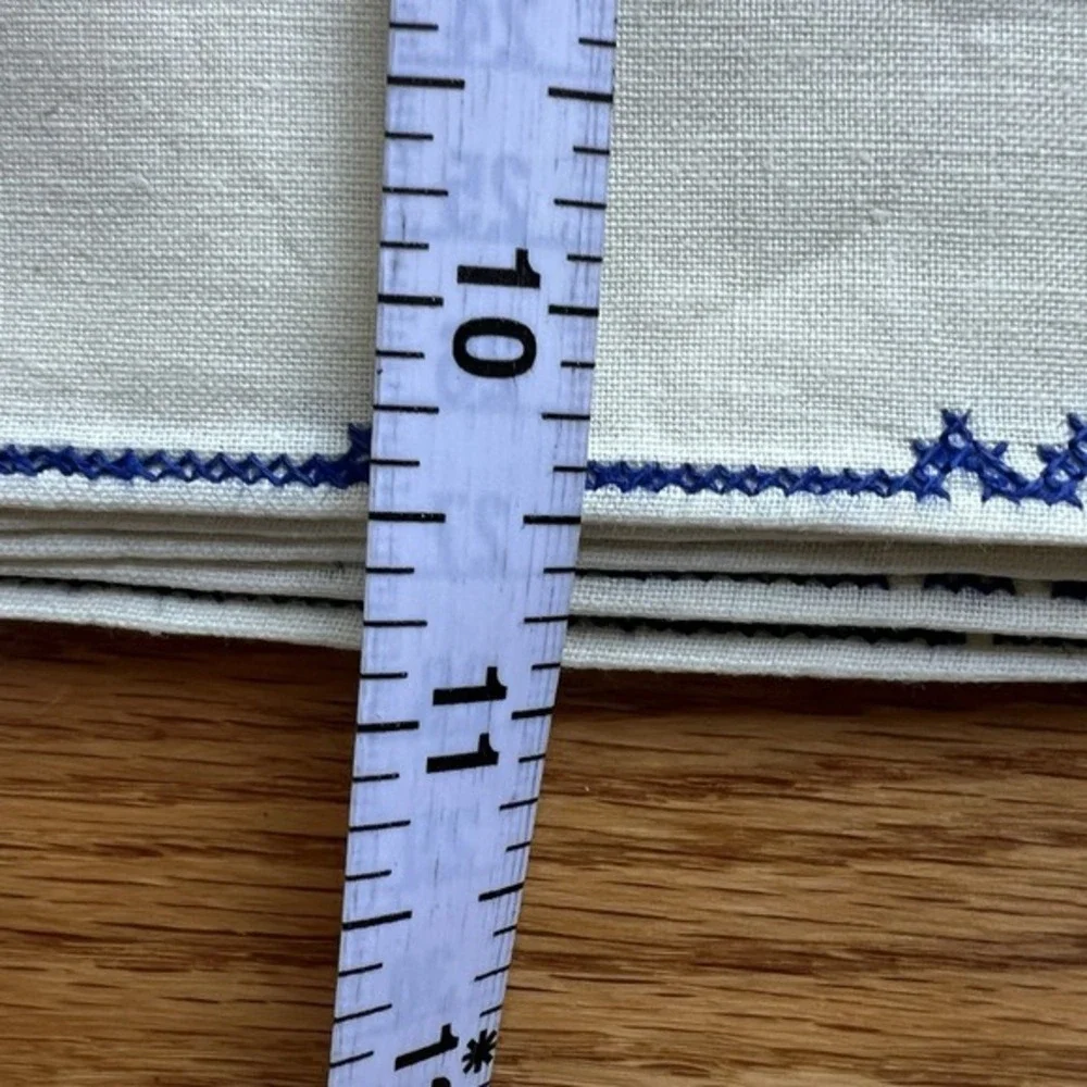 Vintage Linen Embroidered Table Topper & 6 Napkins Cottagecore Shabby Chic Italy